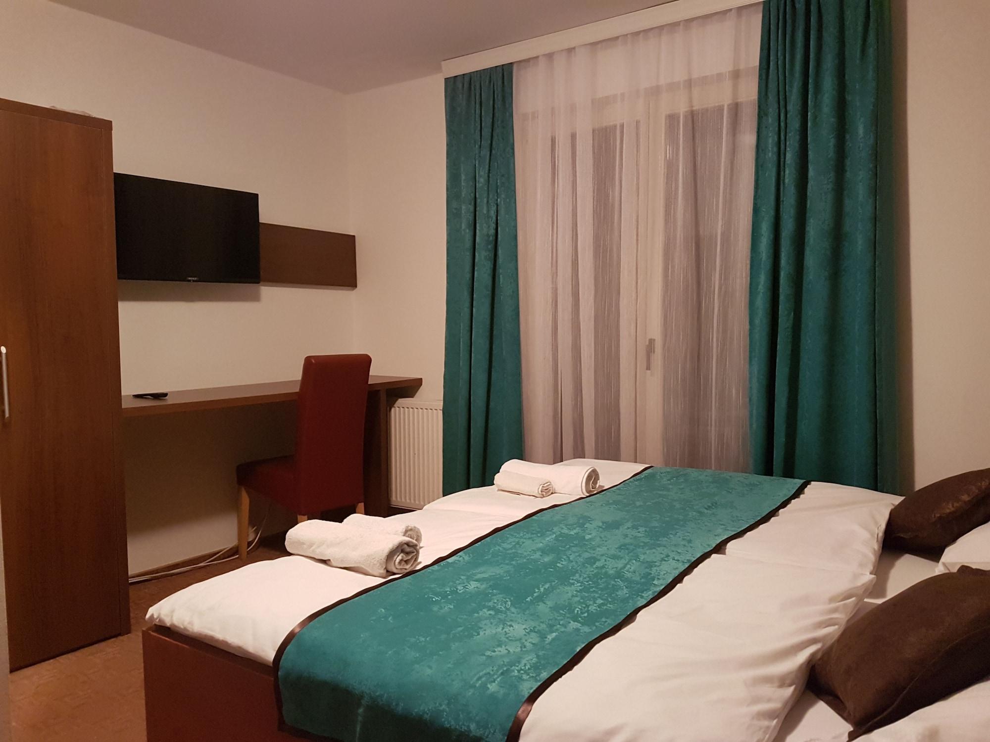 Ahar Hotel Ilidža Екстериор снимка
