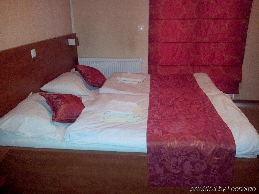 Ahar Hotel Ilidža Екстериор снимка