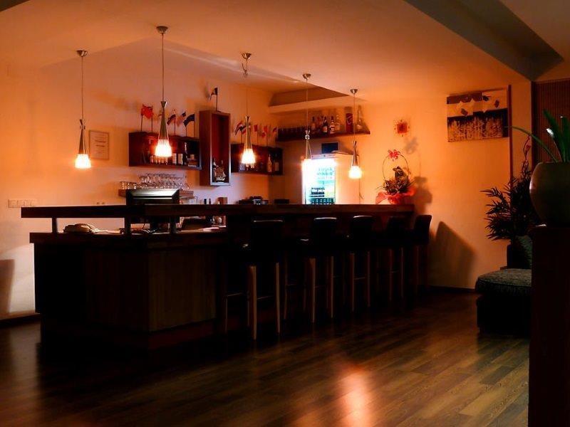 Ahar Hotel Ilidža Екстериор снимка